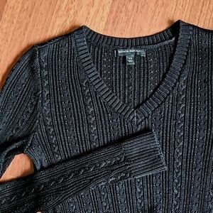 BANANA REPUBLIC Cable Knit Sweater, Viscose Blend, V-neck- XS, Black ~ Like New!